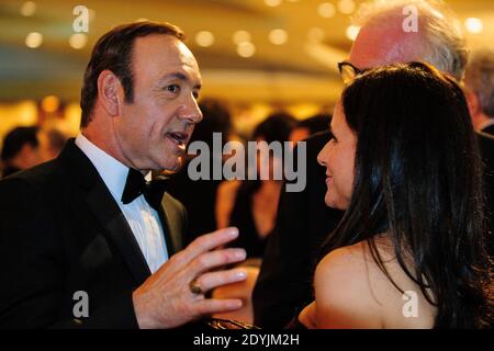 Actor Kevin Spacey talks with actress Julia Louis-Dreyfus during the White House Correspondents' Association (WHCA) in Washington, District of Columbia, Washington, DC, USA on April 27, 2013. Photo by Pete Marovich/Pool/ABACAPRESS.COM