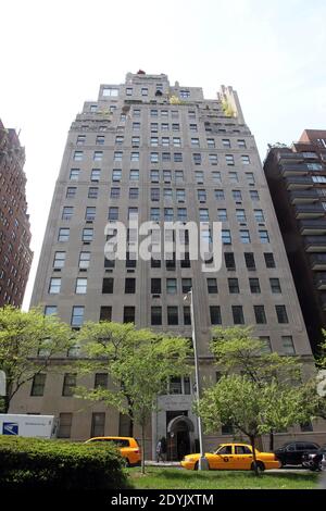 View of the building at 740 Park Avenue in New York City, NY, USA on ...