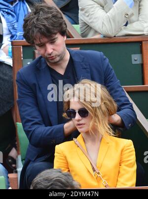 Natalia Vodianova, Antoine Arnault and her son Lucas Alexander Celebrities  attending the Mens 2012 French Open Final at Roland Garros Paris, France -  10.06.12 Stock Photo - Alamy