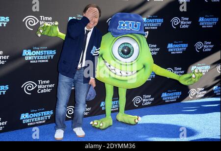 Billy Crystal attends the world premiere of Disney Pixar's 'Monsters University' at the El Capitan Theatre in Los Angeles, CA, USA, June 17, 2013. Photo by Lionel Hahn/ABACAPRESS.COM Stock Photo