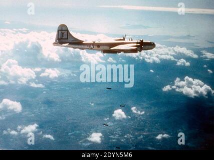 A U.S. Air Force Boeing B-29 Superfortress from the 307th Bomb Group bombing a target in Korea, circa 1950-51. Stock Photo