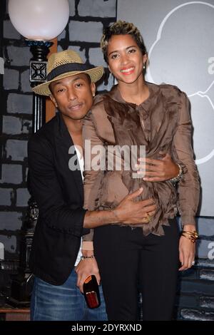 Lionel Hahn/ABACA. 55475-11. Houston-TX-USA. January 31, 2004. Pharrell  Williams attends the 5th Annual Playboy's Super Bowl Party. Houston,  January 31, 2004 Stock Photo - Alamy