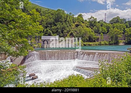 Dam on La Neste river at Arreau, Hautes-Pyrénées, Occitanie, France.  Barrage d’Arreau. Stock Photo