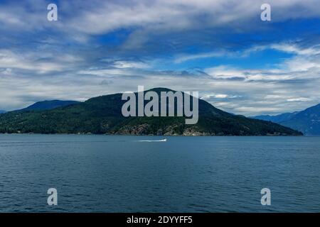 Recreational boating on the Pacific Ocean, BC, Canada. Pacific ocean borders Western Canada. British Columbia's coastal weather is shaped by the Pacif Stock Photo