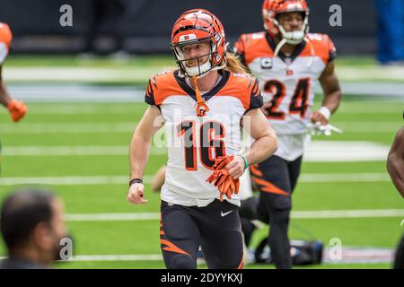 Cincinnati Bengals wide receiver Trenton Irwin (16) makes a catch for a  touchdown during an NFL football game against the Cleveland Browns,  Tuesday, Dec. 13, 2022, in Cincinnati. (AP Photo/Jeff Dean Stock