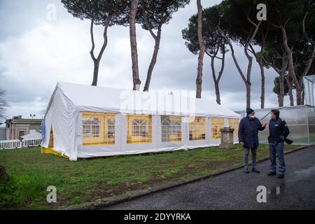 Rome, Italy. 28th Dec, 2020. View of the tent where vaccinations are done (Photo by Matteo Nardone/Pacific Press/Sipa USA) Credit: Sipa USA/Alamy Live News Stock Photo