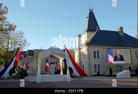 France's President Francois Hollande delivers a speech in Oyonnax, south-eastern France, during a ceremony to commemorate the end of the World War One, November 11, 2013. Photo by Robert Pratta/Pool/ABACAPRESS.COM