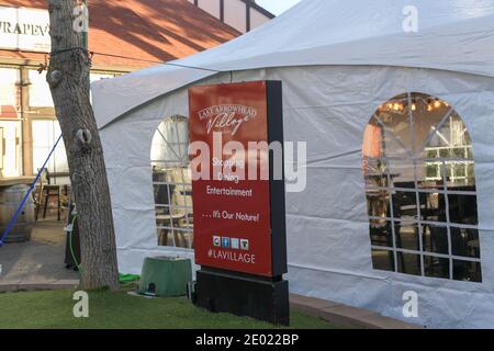 Signage warns of the novel coronavirus outbreak, Wednesday, Dec. 16, 2020 in Lake Arrowhead, Calif. (Dylan Stewart/Image of Sport) Stock Photo