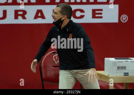 Madison, WI, USA. 28th Dec, 2020. Maryland head coach Mark Turgeon reacts in the first half of the NCAA basketball game between the Maryland Terrapins and the Wisconsin Badgers at the Kohl Center in Madison, WI. John Fisher/CSM/Alamy Live News Stock Photo