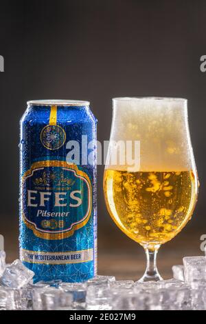 Turkish Lager Turkish beer - Efes pilsen lager Stock Photo - Alamy