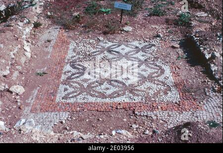 Rockbourne, Hampshire - Roman Villa ruins - archaeological excavation in progress. Visitor’s bungalow, corridor mosaic. Archival scan from a slide. October 1978. Stock Photo