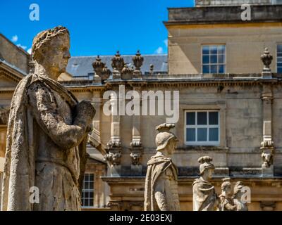 Victorian statues of Roman Emperors and Governors of Britain on the Terrace overlooking the Great Bath, Roman Baths, Bath, Somerset, England, UK. Stock Photo