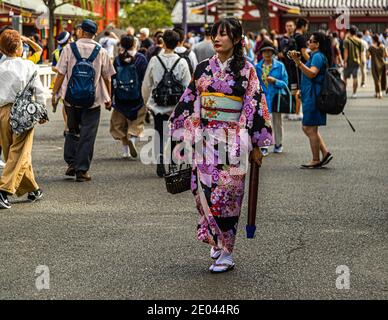 Kimono wearers in Tokyo, Taito, Japan Stock Photo