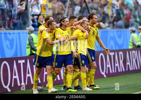 SAINT PETERSBURG, RUSSIA- 3 July 2018: Sweden's midfielder Emil Forsberg celebrates with teammates after scoring the opener during the Russia 2018 Wor Stock Photo
