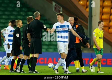 Norwich, Norfolk, UK. 29th December 2020; Carrow Road, Norwich, Norfolk, England, English Football League Championship Football, Norwich versus Queens Park Rangers; Queens Park Rangers Manager Mark Warburton complains to the referee Credit: Action Plus Sports Images/Alamy Live News Stock Photo