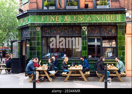 English Pub, Exmouth Market, Clerkenwell, London, England. Stock Photo