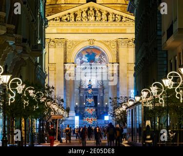St Stephen Basilica at christmas time. Splendid giant christmas tree is there. Created a Beautiful mood that place Stock Photo