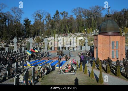 Non Exclusive: LVIV, UKRAINE - DECEMBER 29, 2020 - The reburial ceremony of 428 victims of political repression who were kept in Transit Prison N25 ta Stock Photo