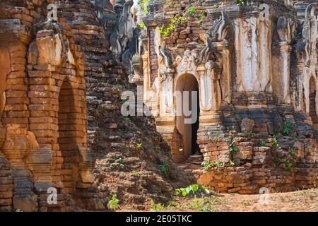 Stupas at Shwe Indein Pagoda complex, Shan State, Inle Lake, Myanmar (Burma), Asia in February Stock Photo