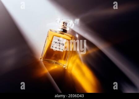 Chanel No. 5 60 Ml. or 2 Oz. Flacon Parfum Extrait 1921 