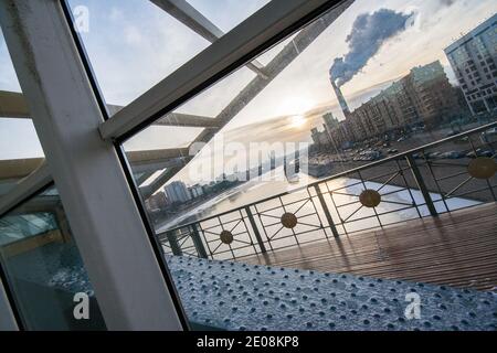 City view in winter. Bogdan Khmelnitsky Bridge Stock Photo