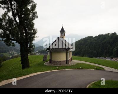 Kirchleitnkapelle Kapelle der Seligpreisungen Kirchleitn chapel on top of Lockstein hill in Berchtesgaden Upper Bavaria Germany