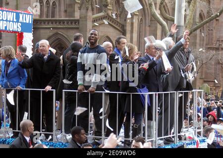 Winning parade new york giants hi-res stock photography and images - Alamy