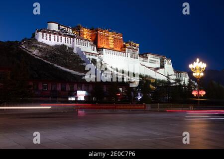 The potala palace in Lhasa in Tibet at night Stock Photo