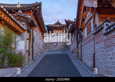 Street at Bukchon hanok village in Seoul, Republic of Korea Stock Photo
