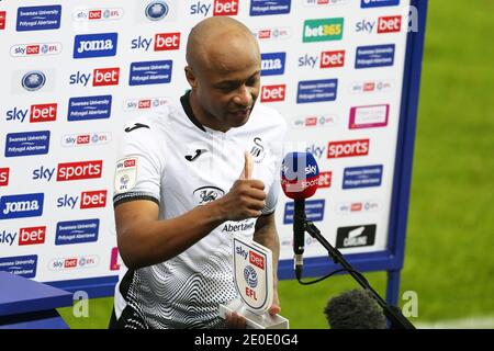 Swansea, UK. 30th Dec, 2020. Andre Ayew of Swansea City gives the thumbs up as he collects the man of the match award. EFL Skybet championship match, Swansea city v Reading at the Liberty Stadium in Swansea on Wednesday 30th December 2020. this image may only be used for Editorial purposes. Editorial use only, license required for commercial use. No use in betting, games or a single club/league/player publications. pic by Andrew Orchard/Ģ����ý Live news Stock Photo