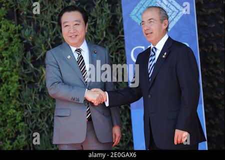 LOS CABOS, Mexico - Japanese Prime Minister Junichiro Koizumi (R) and ...