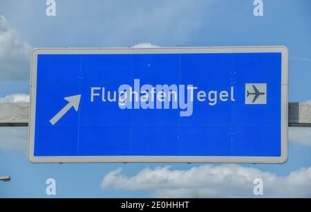 Autobahnschild, Flughafen, Tegel, Reinickendorf, Deutschland Stock Photo