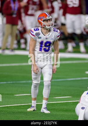 Nov 10 - Gainesville, FL, U.S.: Florida Gators place kicker Evan McPherson  (19) scores a PAT with Tommy Townsend holding during the second half of an  NCAA football game at against the