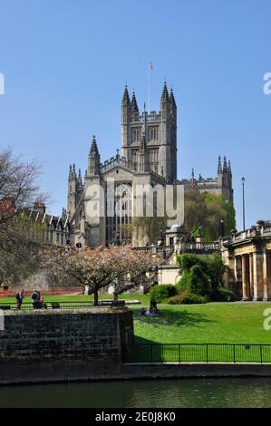 Bath Abbey with Parade garden beside the river Avon in spring. Bath, Somerset. UK Stock Photo