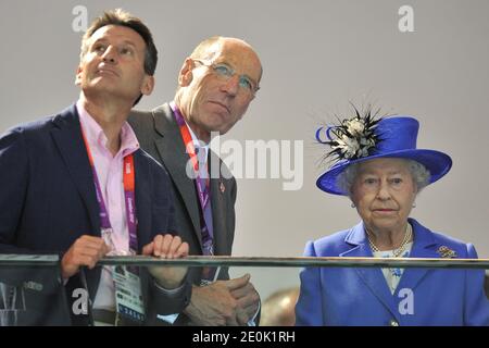 Queen Elizabeth II accompanied by Chairman of the Olympic Delivery Authority Sir John Armitt and LOCOG Chairman Lord Sebastian Coe make a visit to the Aquatics centre during the 2012 London Olympics on July 28, 2012. Photo by Gouhier-Guibbaud-JMP/ABACAPRESS.COM Stock Photo