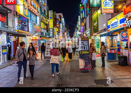 SEOUL, KOREA, OCTOBER 24, 2019: Nightlife at a street of Seoul, Republic of Korea Stock Photo