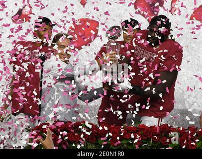 Arlington, United States. 01st Jan, 2021. Alabama head coach Nick Saban and the Crimson Tide defeated Notre Dame 31-14 in the 2021 Rose Bowl Game on Friday, January 1, 2021 at AT&T Stadium in Arlington, Texas. The Rose Bowl, one of the College Football Playoff semi-final games, was moved from it's home in Pasadena to Texas due to COVID-19 restrictions in California. Photo by Ian Halperin/UPI Credit: UPI/Alamy Live News Stock Photo