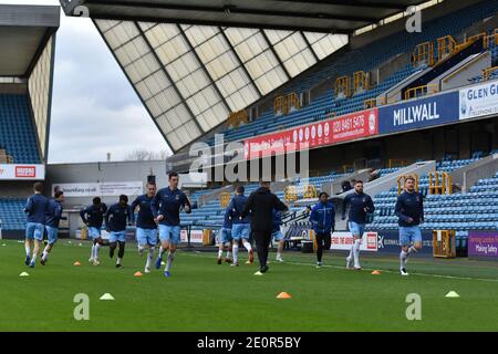 LONDON, ENGLAND. JAN 2ND Coventry players warming up before the Sky Bet Championship match between Millwall and Coventry City at The Den, London on Saturday 2nd January 2021. (Credit: Ivan Yordanov | MI News) Credit: MI News & Sport /Alamy Live News Stock Photo