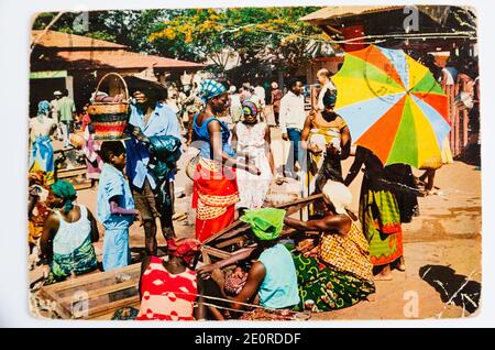 Old coloured Post card  showing people in an African rural market. Republique du Niger. 1968 Stock Photo