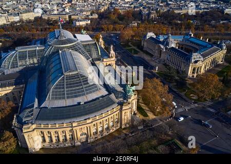 France, Paris, the Grand Palais and the Petit Palais