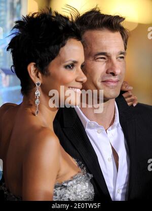 Halle Berry and Olivier Martinez arriving at Warner Bros. Pictures' 'Cloud Atlas' premiere at Grauman's Chinese Theatre in Los Angeles, CA, USA on October 24, 2012. Photo by Lionel Hahn/ABACAPRESS.COM Stock Photo