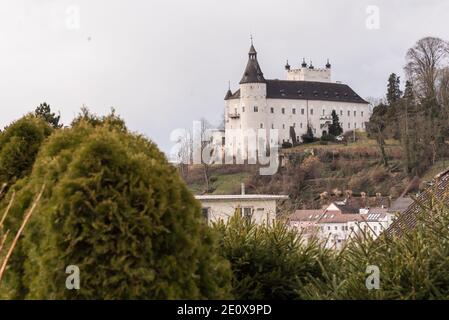 Ottensheim Castle - Sights And Castles In Austria