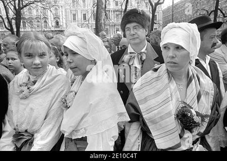 On October 5, 1997 is relocated in Trieste, Italian city but long under the Austro-Hungarian Empire, the monument, removed in 1921, to Princess Elizabeth of Austria 'Sissi', wife of Emperor Franz Joseph. For the occasion gathers a large number of nostalgic and fans of the Empire, with uniforms and vintage clothes. Stock Photo