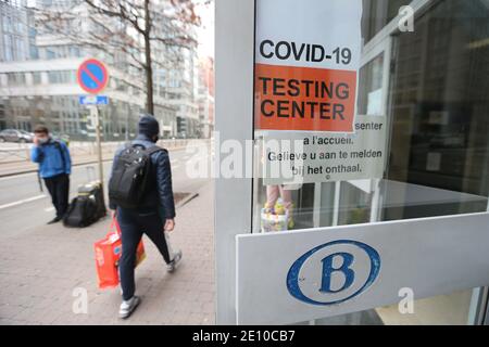 Illustration picture shows the entrance of a Covid-19 test center at the Brussel-Zuid - Bruxelles-Midi - Brussels-South train station, Sunday 03 Janua