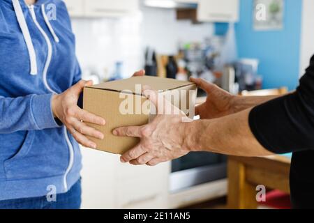 Parcel delivery at home
