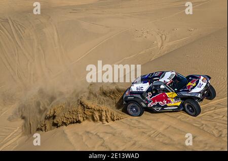 #302 Peterhansel Stephane (fra), Boulanger Edouard (fra), Mini, X-Raid Mini JCQ Team, Auto, action during the 2nd stage of the  / LM Stock Photo