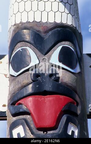 Totem pole, Rogue-Coquille National Scenic Byway, Powers County Park, Oregon Stock Photo