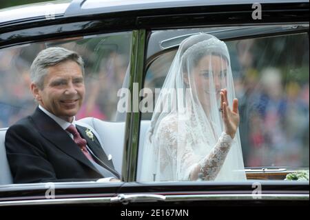 Catherine Middleton travels to Westminster Abbey by car with her father ...