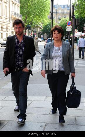 La Premiere Secretaire Du Parti Socialiste Martine Aubry Arrive Au Siege Du Parti Socialiste Rue De Solferino A Paris France Le 3 Mai 2011 Pour L Hommage A L Ancien Premier Ministre Ps