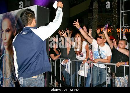 Fans waiting for Jennifer Lopez album release party for 'Love?', held at the Hard Rock Cafe in Hollywood, Los Angeles, CA, USA on May 3rd, 2011. Photo by Tonya Wise/ABACAPRESS.COM Stock Photo